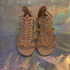 Brand New Rhinestone Sandals💎💕